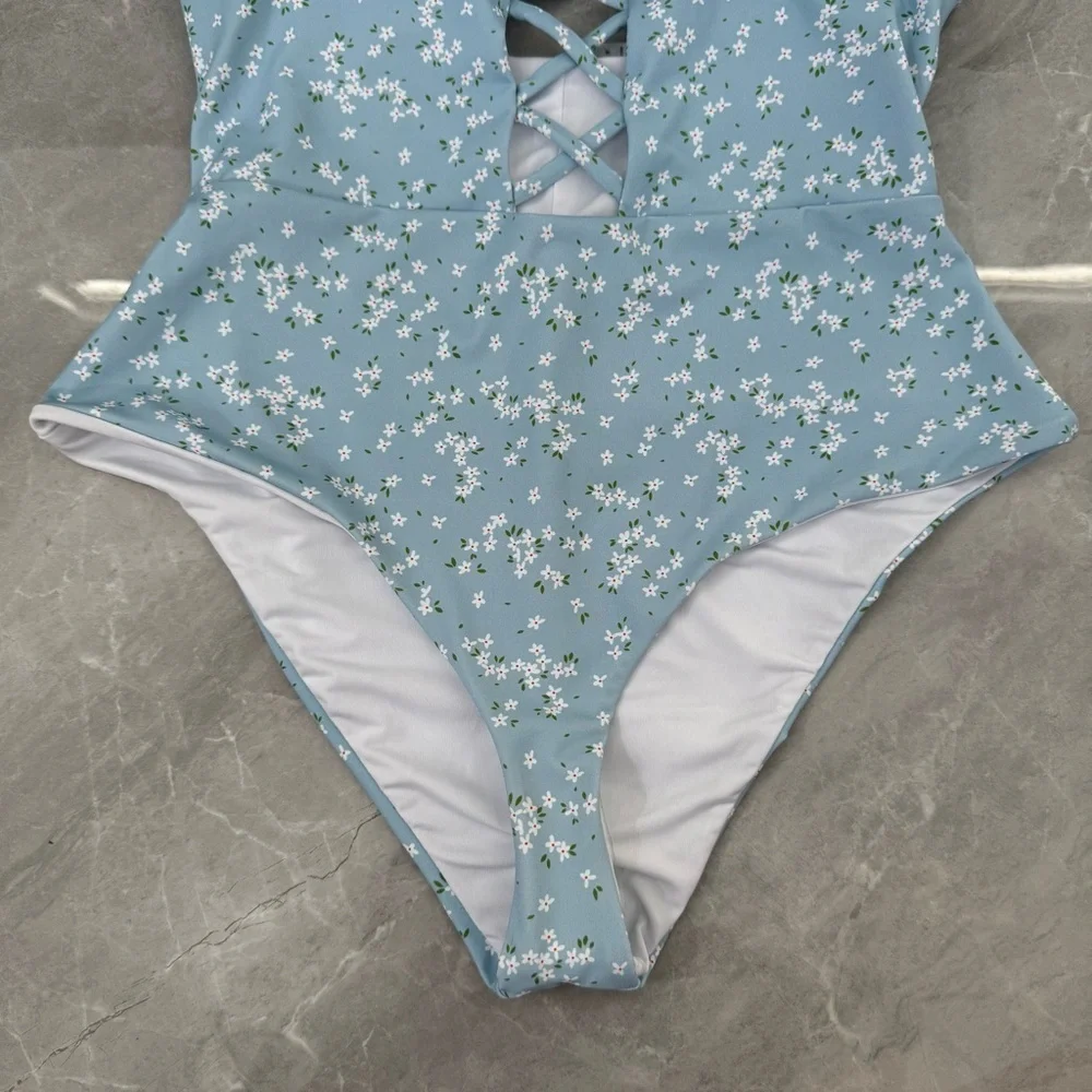 Women’s Dippin’ Daisy’s Bliss One Piece Floral Swimsuit Large